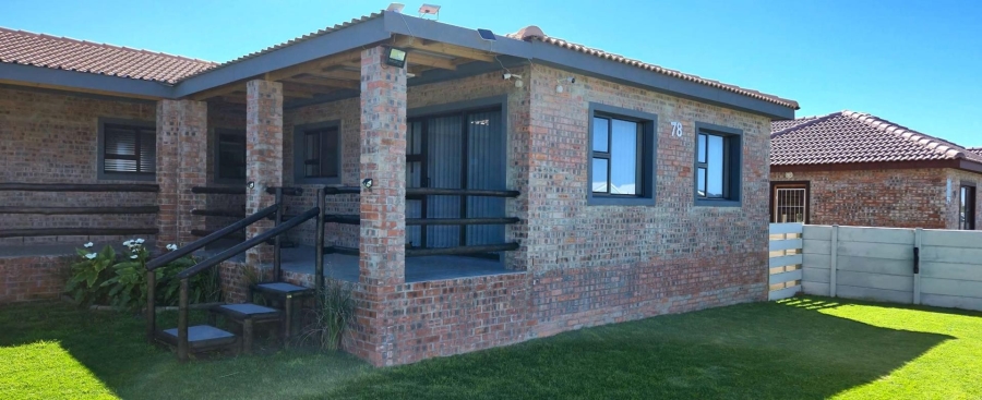 4 Bedroom Property for Sale in Kleinbaai Western Cape